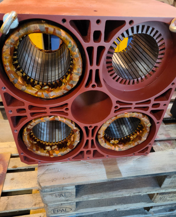 Silnik elektryczny podczas regeneracji.